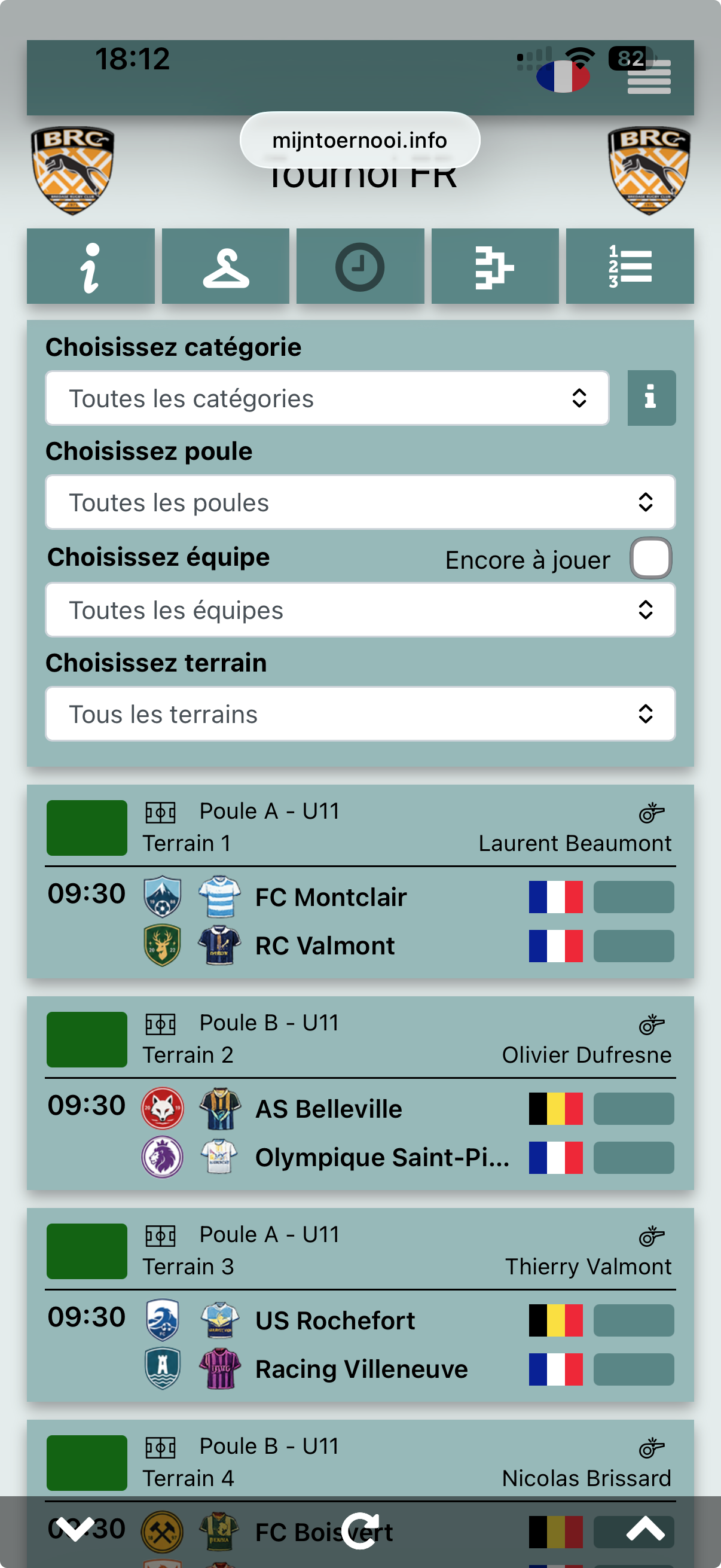 Page visiteurs mobile avec matchs et filtres